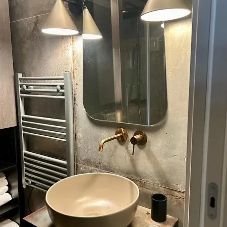 Portrait Luxury Loft Apartment Bari
