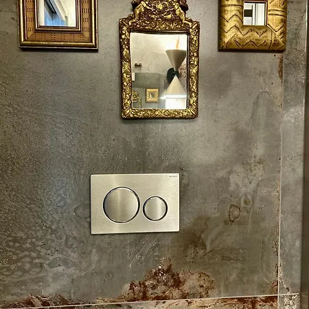 Portrait Luxury Loft *